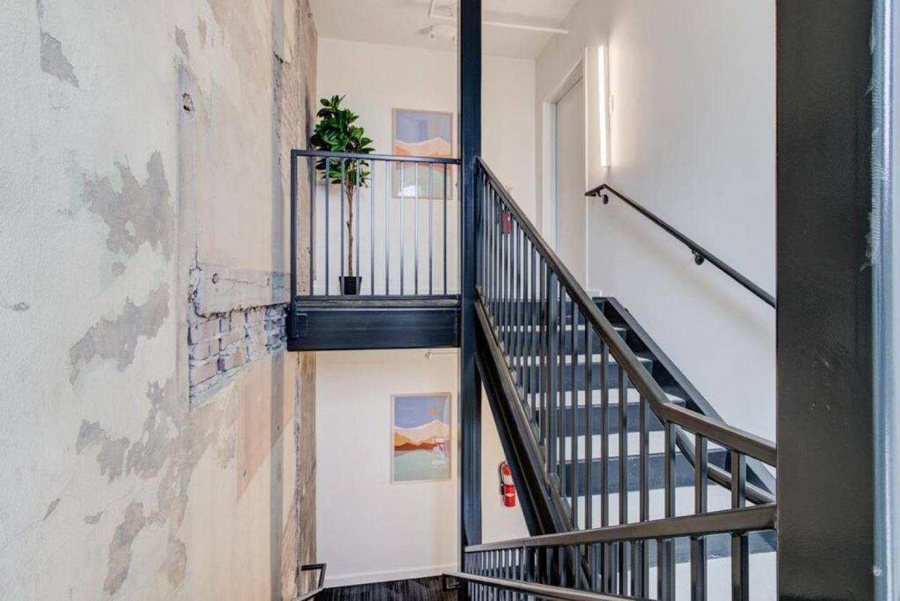 Historic Apartment In Prime Location เมมฟิส ภายนอก รูปภาพ